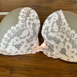 Victoria’s Secret Very Sexy Push-Up Bra - 34C